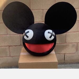 NWOT Deadmau5 Head Costume